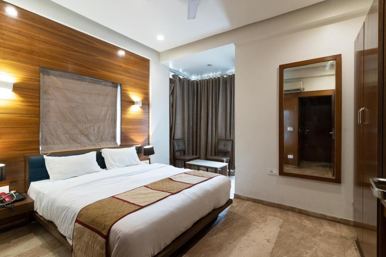 Hotel Kyra Airport Ahmedabad Exterior photo